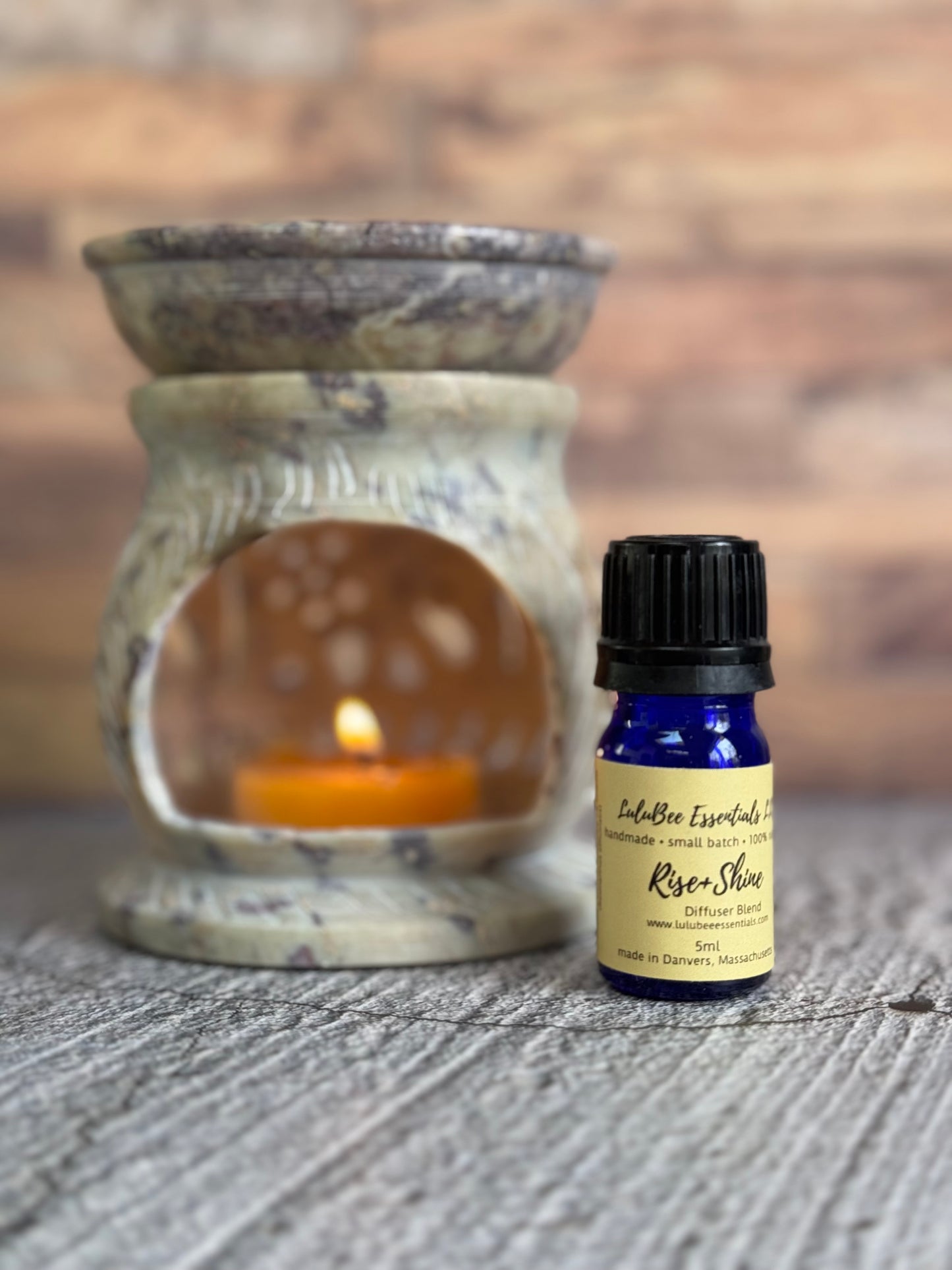 Rise+Shine- Essential Oil Diffuser Blend
